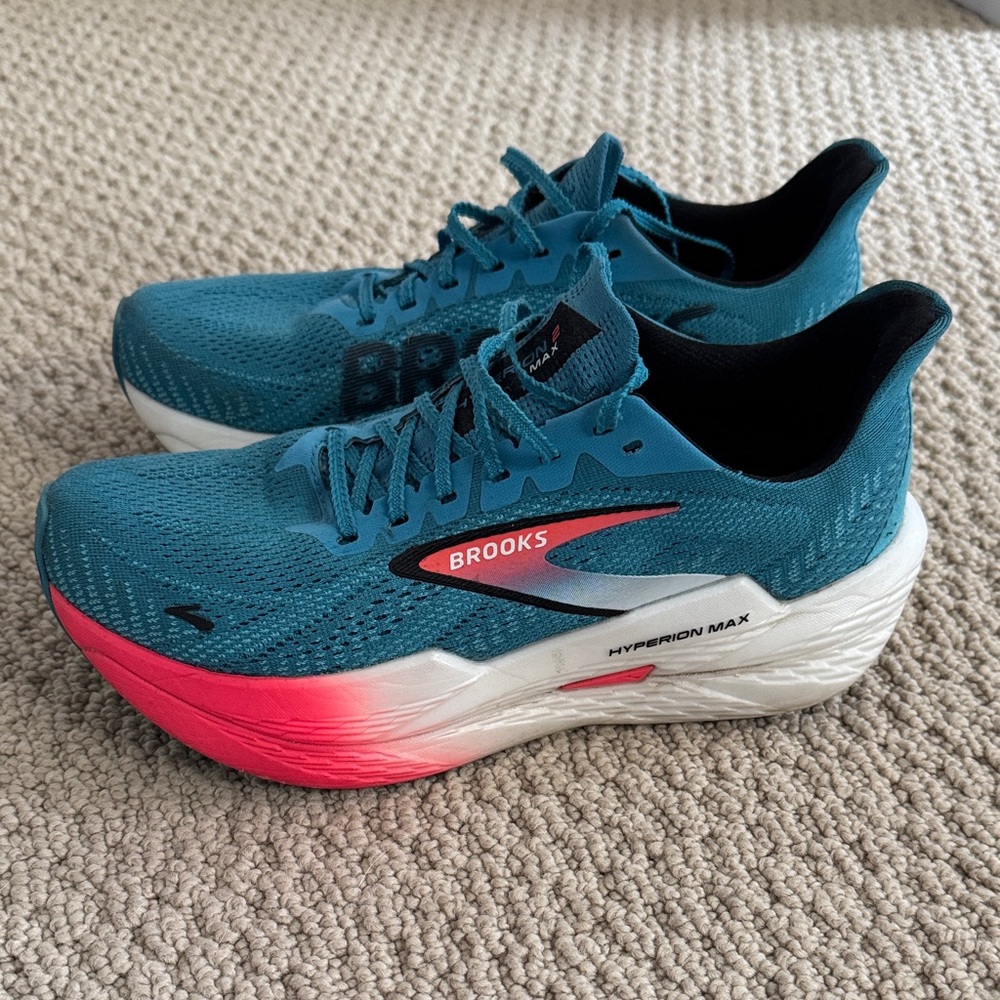 Brooks Hyperion Max Running Shoes - Teal with Pink Accent